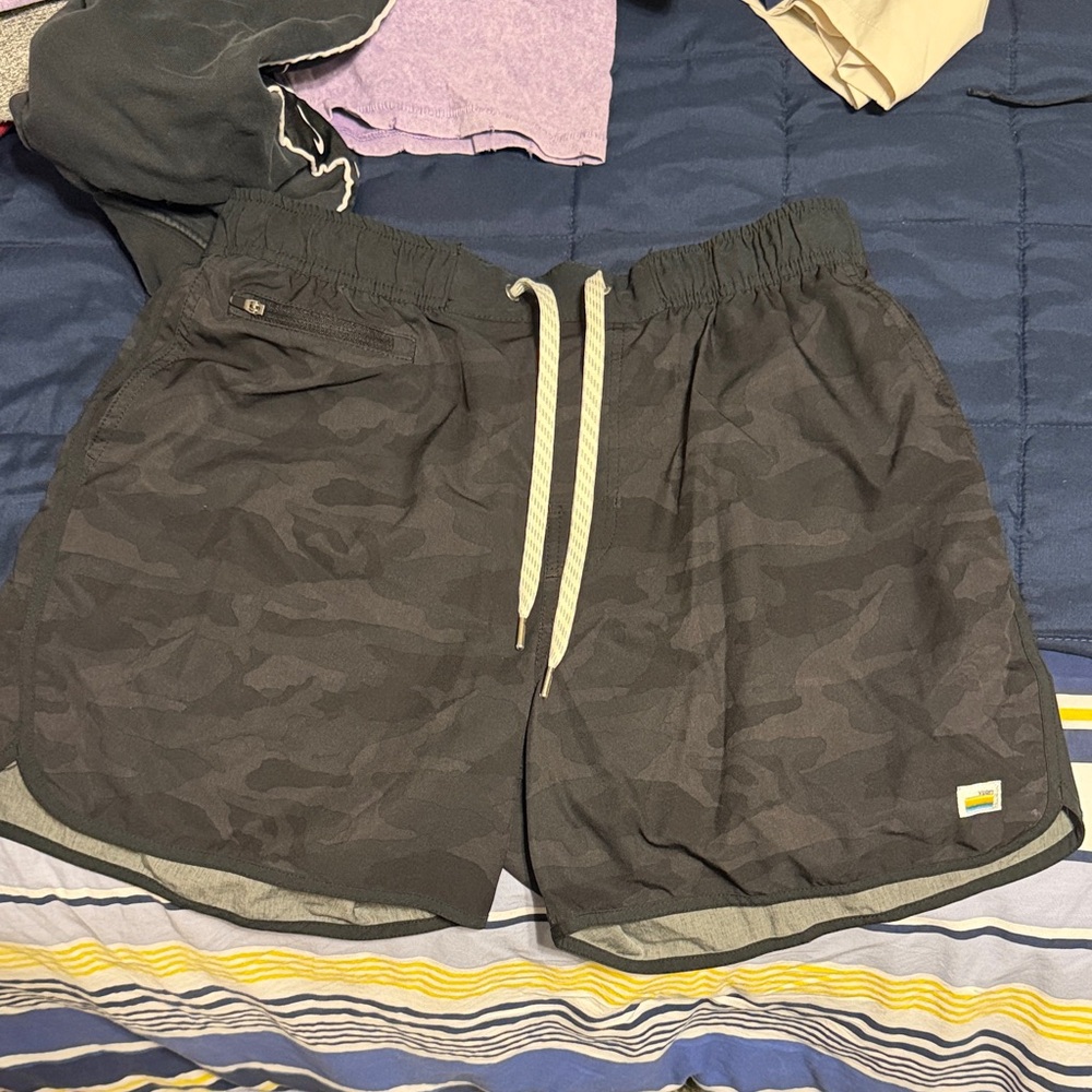 Vouri Camouflage Shorts with Drawstring